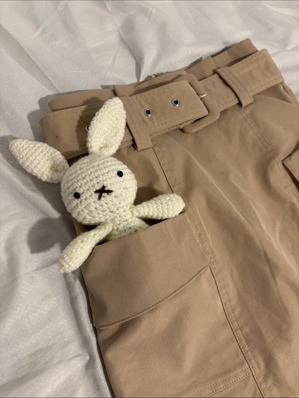 Khaki cargo skirt with belt and REAL pockets